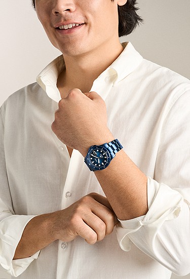 Fossil Blue Dive 42mm Three-Hand Navy Stainless Steel Watch - Image 2