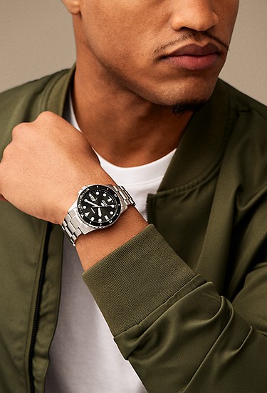 Fossil Blue Dive 42mm Three-Hand Date Stainless Steel Watch - Image 2