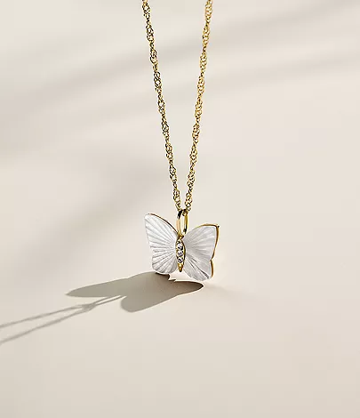 Sutton Radiant Wings White Mother-of-Pearl Butterfly Chain Necklace - Image 7